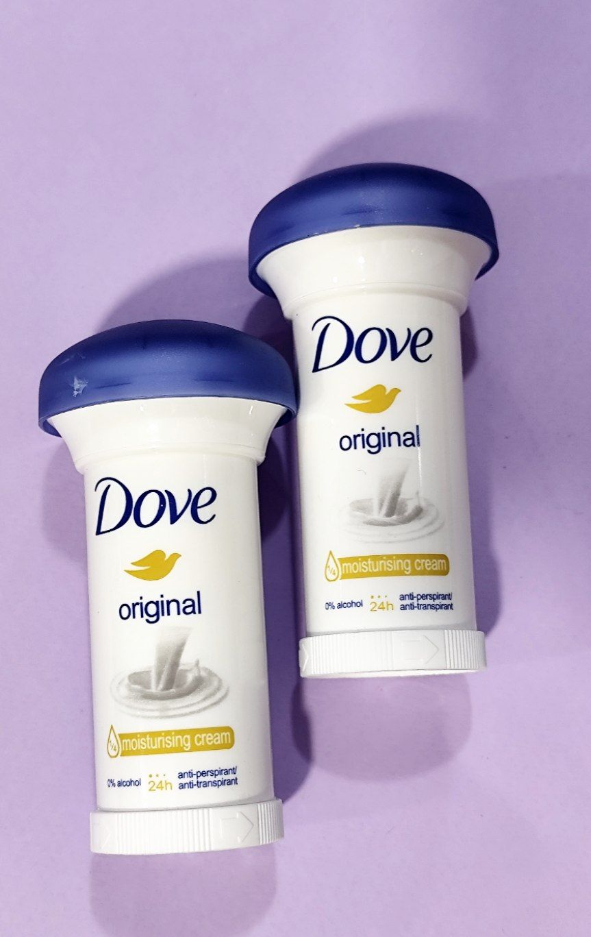 #مام قارچی داو 💯 Dove مدل Original  حجم 50 میل برند Dove – داو  کشور سازنده آلمان  رنج سنی بزرگسال  جنسیت: آقایان و بانوان  عملکرد 24 ساعته👌😀 جلوگیری از تعریق💎 جلوگیری از بوی بد زیر بغل🌿 حاوی 25 درصد مرطوب کننده🍀 فاقد الکل و مواد حساسیت زا🌷 مناسب تمام پوست ها🍃🍀