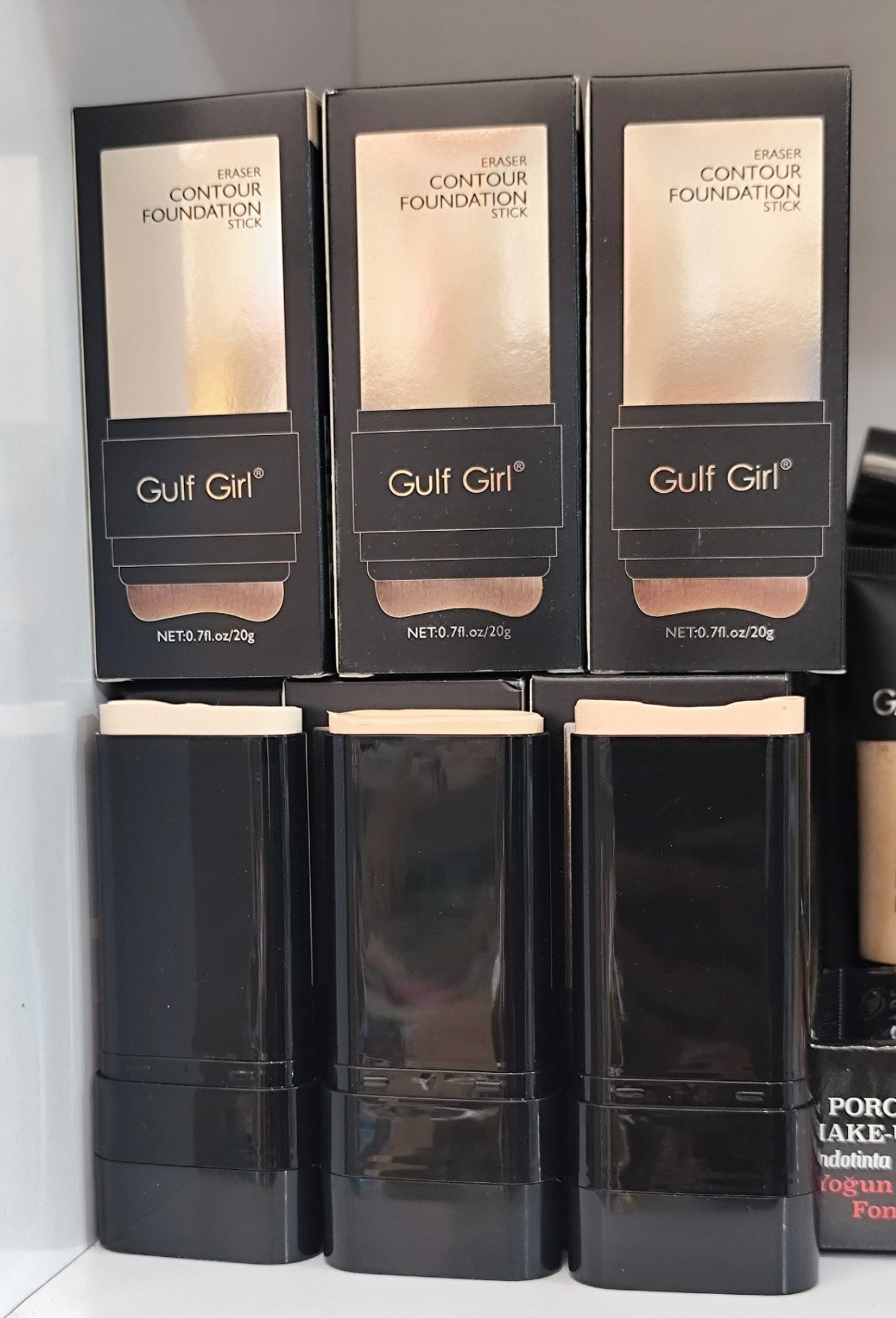 کرم پودر استیکی  Gulf Girl