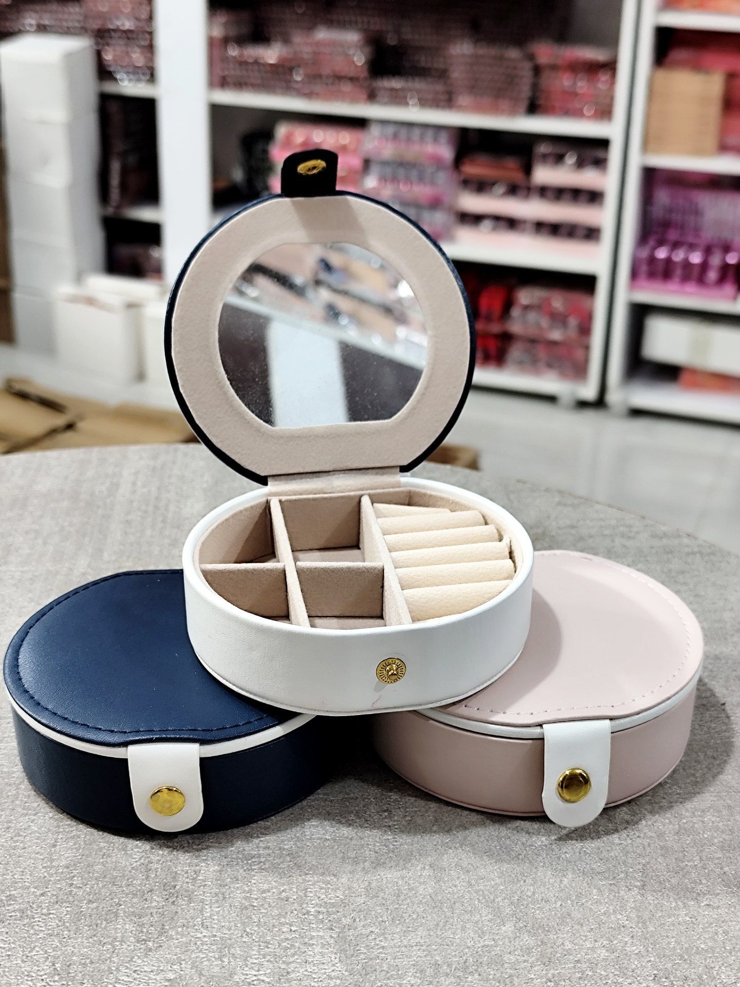 جاجواهراتی