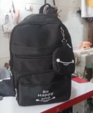 🆔 شناسه: `15` 💎 نام: ** 🎒 کوله دو تکه Happy ** 🦋 جنس: نانسی صدفی 📏 با یه کولهی جادار و باکیفیت که هر چیزی رو مرتب و راحت باهات همراه میکنه! ✨ 🦋· دو تکه (کیف اصلی + یک کیف کوچک جدا) 🦋· دارای ۶ جیب داخلی و ۳ جیب خارجی برای نظم کامل 🦋· استر دوزی خارجی با کیفیت 🦋· زیپ و سرزیپ روان و باکیفیت 🦋· پشت و بندها ابرگذاری شده برای راحتی بیشتر 🦋· دارای عرقگیر 🦋· دوخت محکم و تمیز ✅ ابعاد: ۲۰ × ۳۰ × ۴۲ سانتیمتر ✅ ارسال:7 روز کاری بعد از ثبت سفارش #کوله_دو_تکه #کوله_جادار #کوله_دانشجویی #کیف_کوله_شیک #مد_کاربردی 🖌 رنگ بندی: مشکی 👨👩👧👦 سایزها: 00 💰