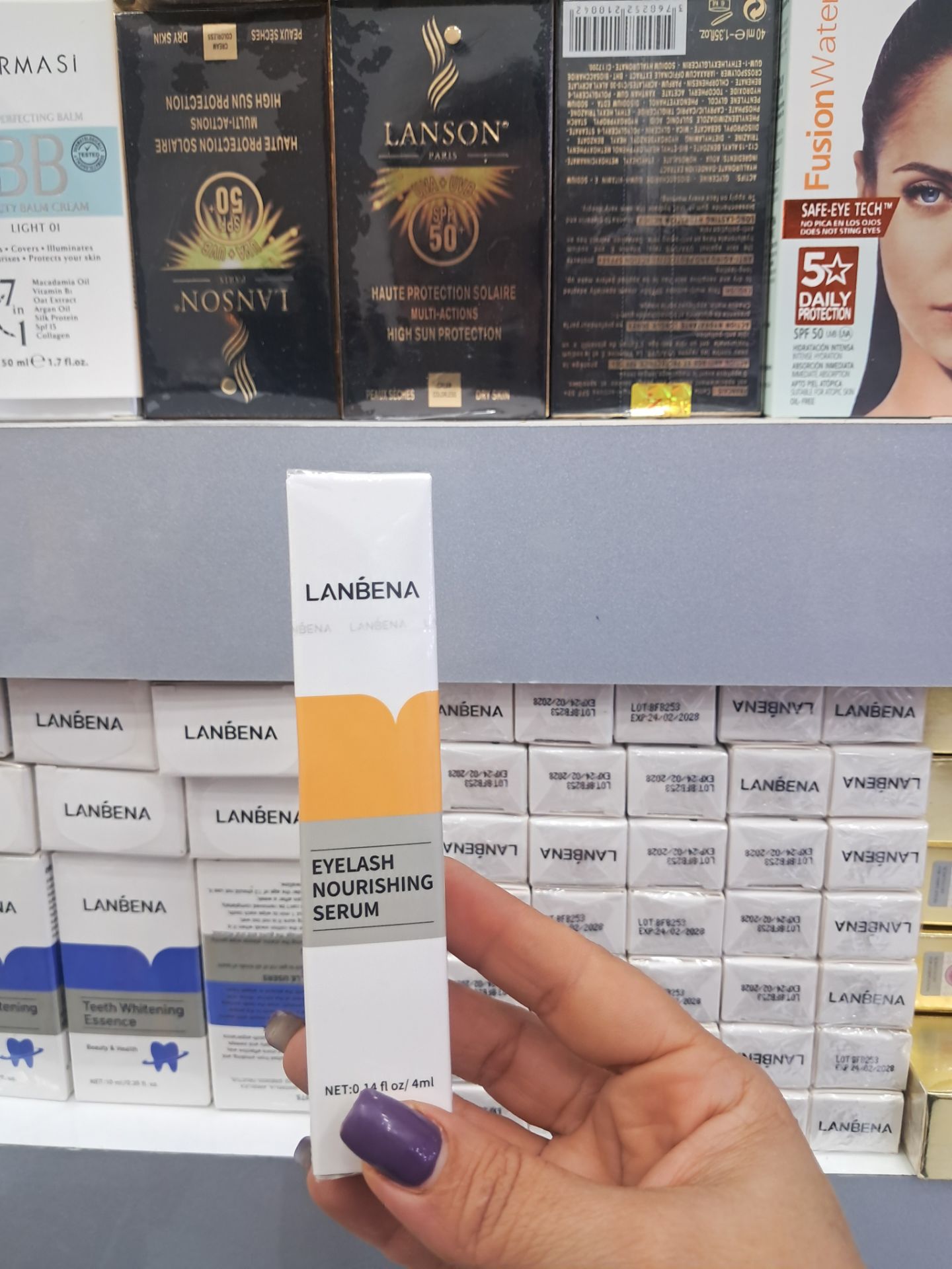 تقویت مژه لانینا